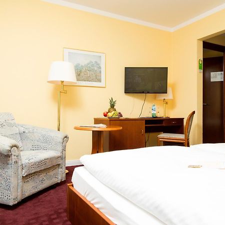 Ringhotel Residenz Витмунд Экстерьер фото