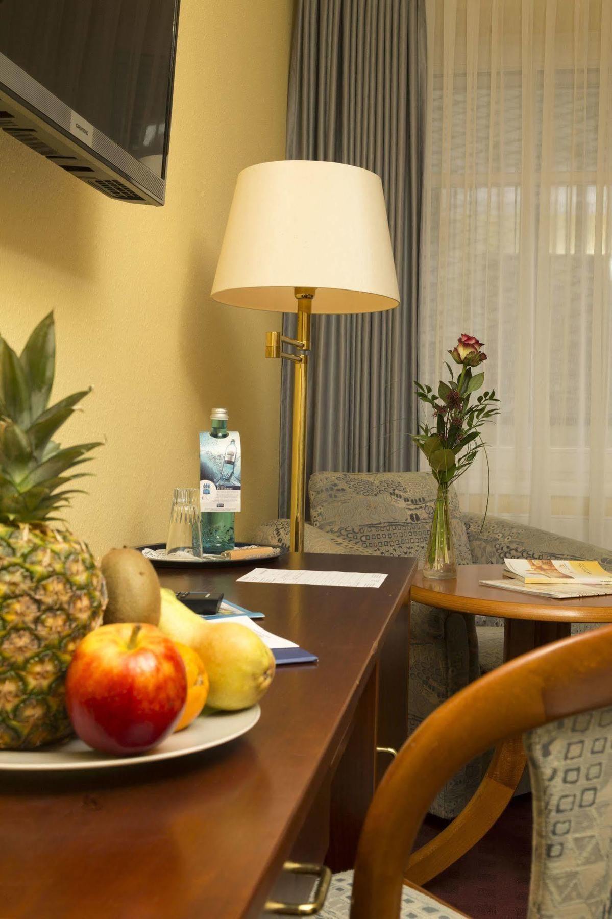 Ringhotel Residenz Витмунд Экстерьер фото